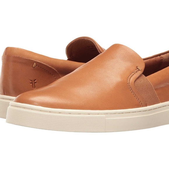 frye ivy slip on cognac